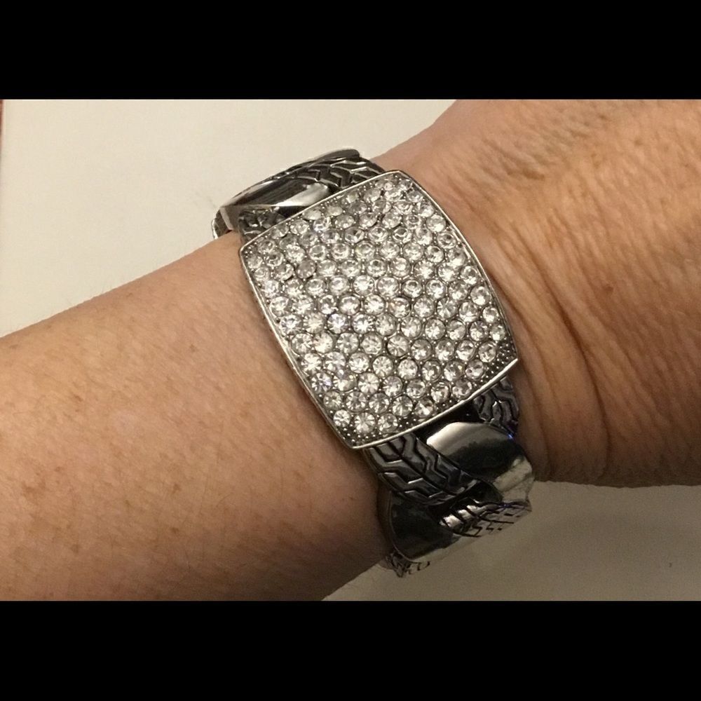 Silver Stretch Rhinestone Front Bangle Bracelet